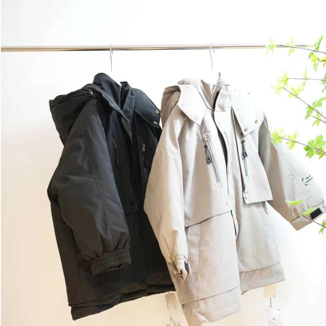 8252-O一款两色中长款儿童休闲拉链口袋连帽羽绒服