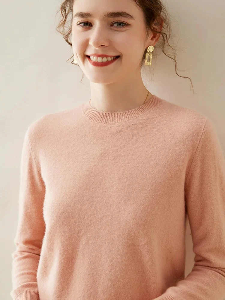 秋冬新款羊绒衫女圆领长袖宽松时尚百搭