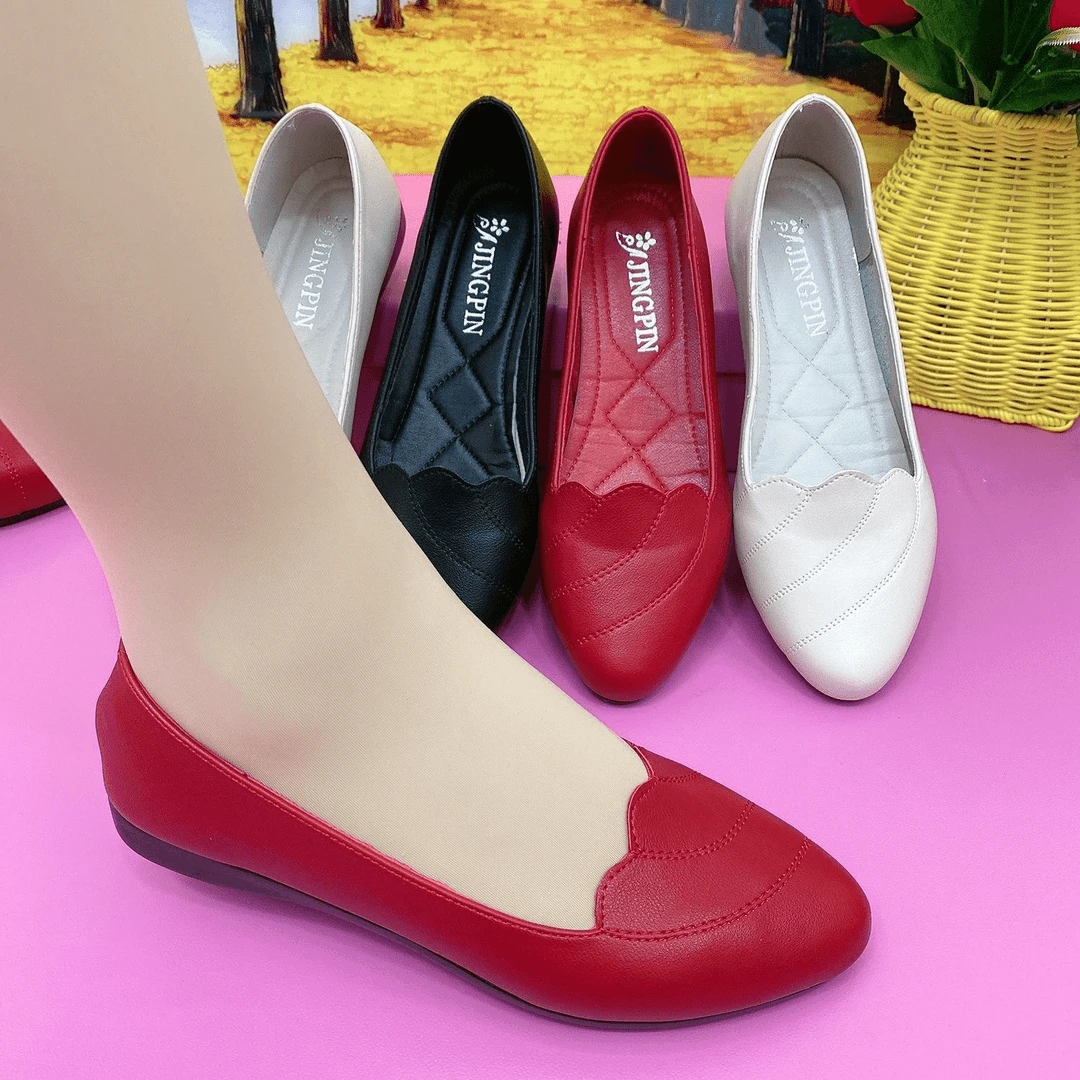 单鞋女2025新款舒适软底平底休闲妈妈鞋百搭女士皮鞋