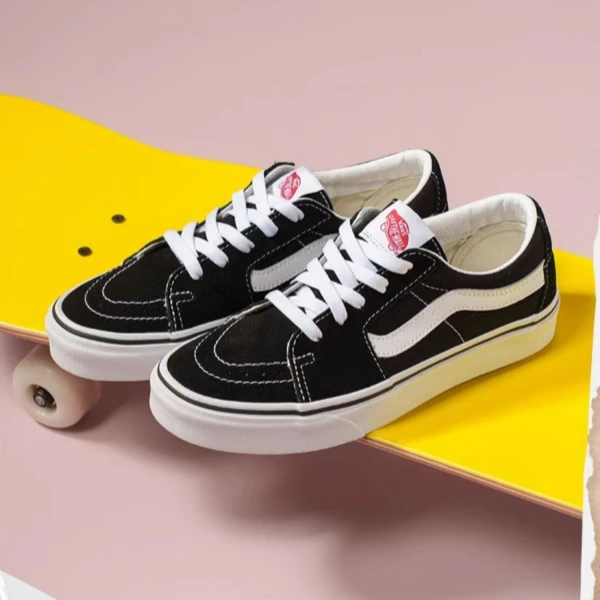 VANS范斯经典低帮黑色SK8-Low休闲鞋/板鞋VN0A4UUK6BT