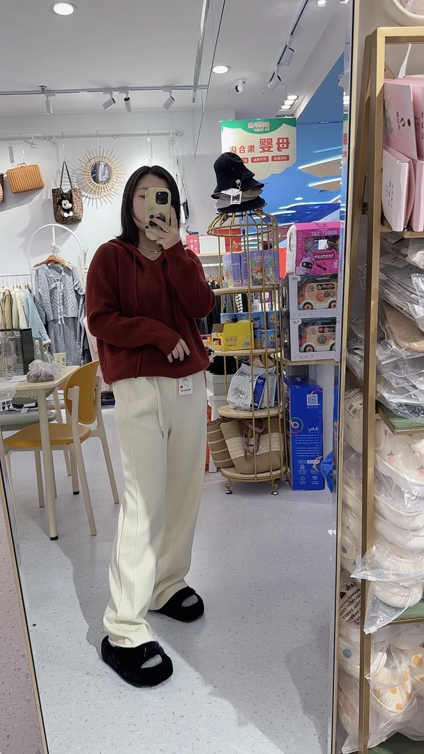 新款亲肤帽衫毛衣