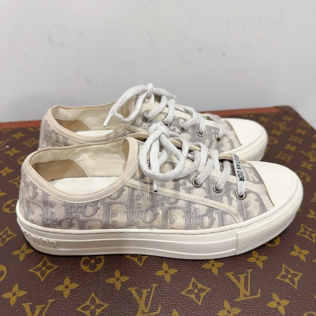 95新 DIOR/迪奥 安洁利严选平底鞋 尺码37成色直播间为准GSS19805