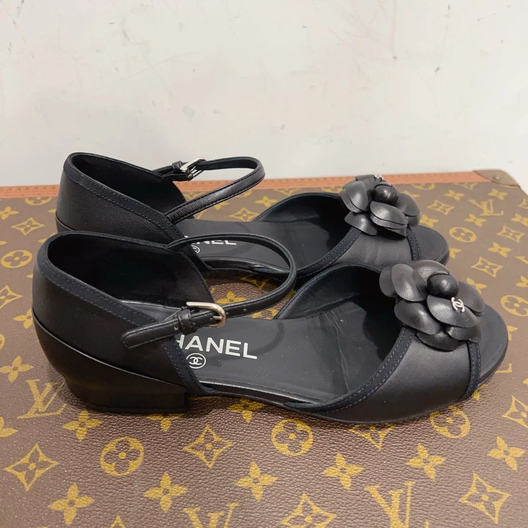 99新 Chanel/香奈儿 安洁利严选凉鞋 尺码37成色看直播GSS21619