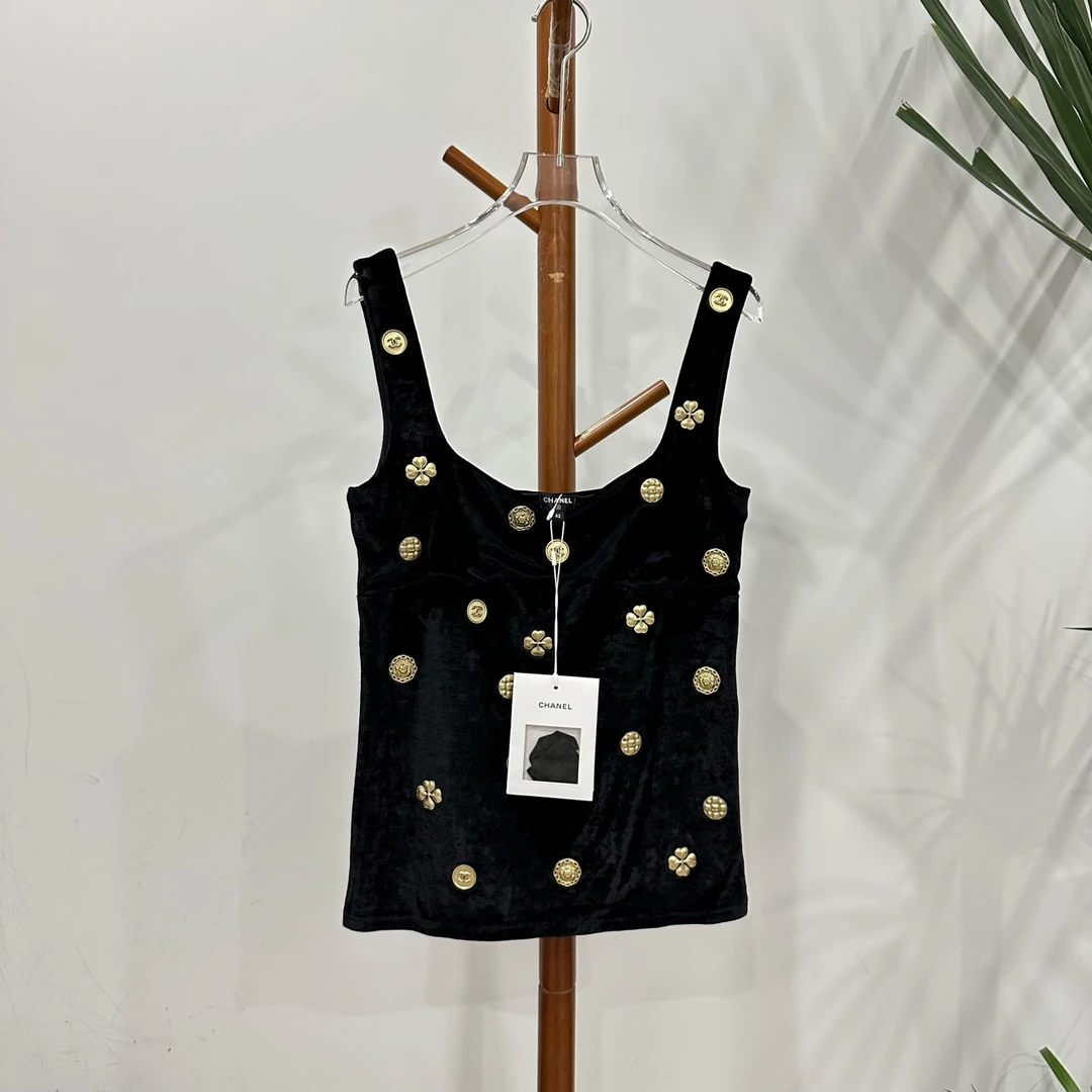 全新未使用 安洁利严选/Chanel背心/42码成色直播间为准GSS18156