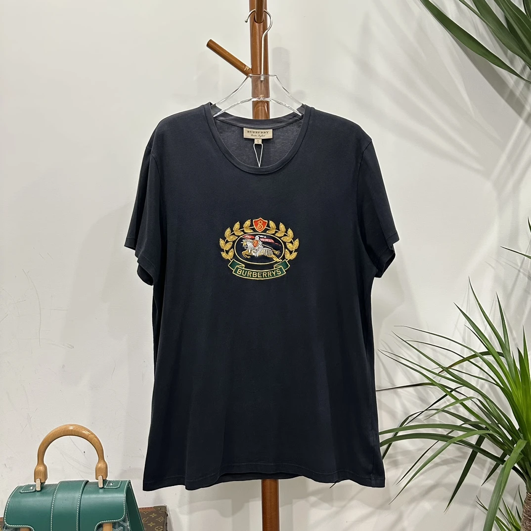 99新  安洁利严选Burberry短袖/尺码XL/成色以直播间为准/GSL1156
