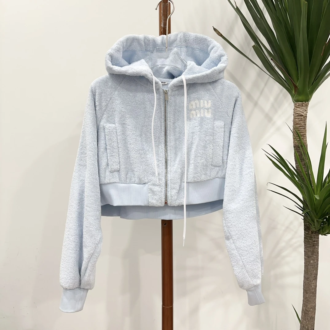 99新  安洁利严选/MiuMiu毛巾外套/码M成色以直播间为准/GSS14959