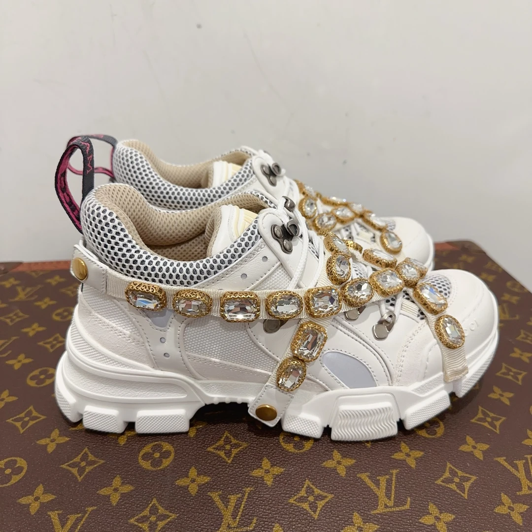全新未使用  安洁利严选Gucci运动鞋尺码38成色直播为准GSS19887