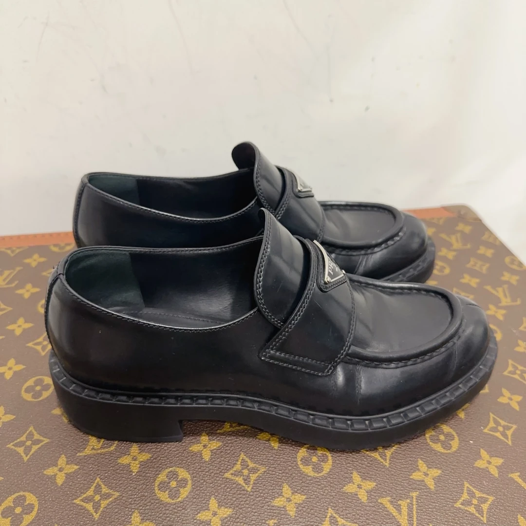95新 Prada/普拉达 安洁利乐福鞋码39成色直播为准GSS20953
