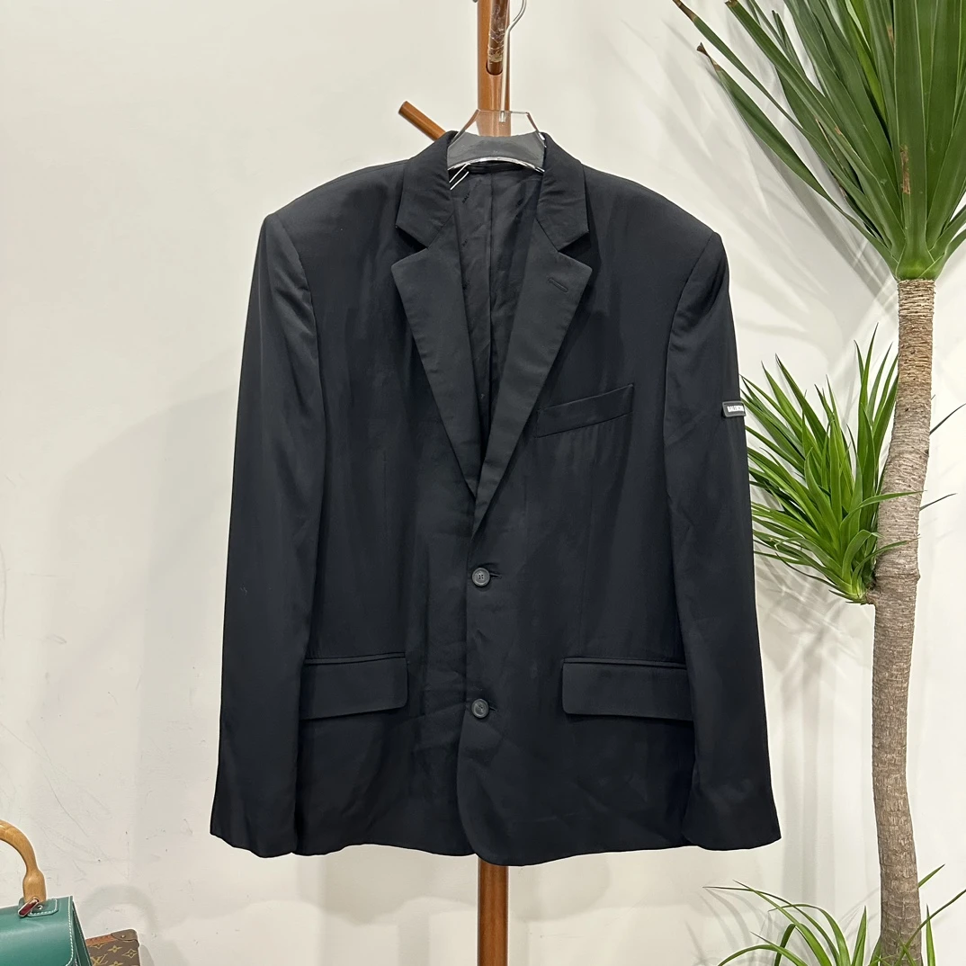 99新  安洁利巴黎世家西服外套/码34/成色以直播间为准/GSS14557