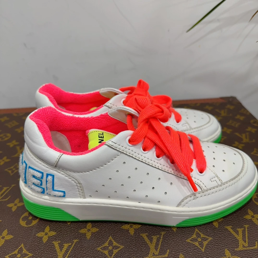 95新  安洁利严选Chanel板鞋/码35.5/成色以直播间为准/GSS11005