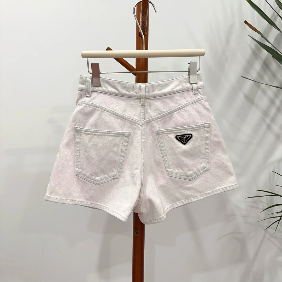 全新未使用 Prada/普拉达 安洁利短裤码27成色直播间为准GSS20071