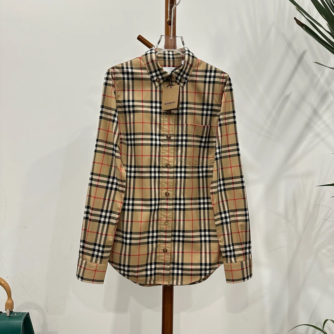 全新未使用 安洁利严选/Burberry衬衫尺码uk4直播间为准GSS18537
