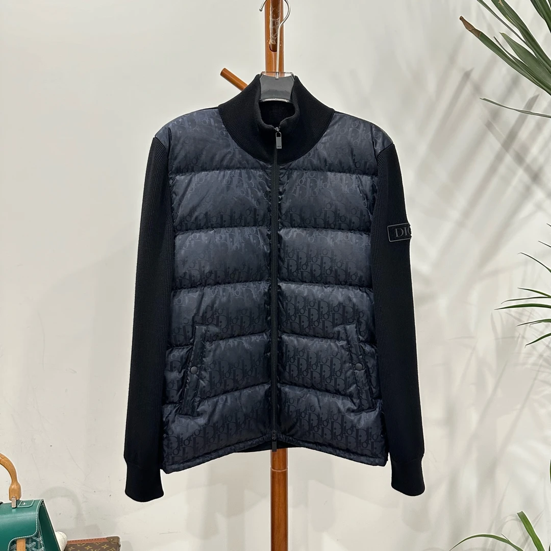 99新  安洁利严选/Dior羽绒服尺码S成色直播间为准/ GSS19201