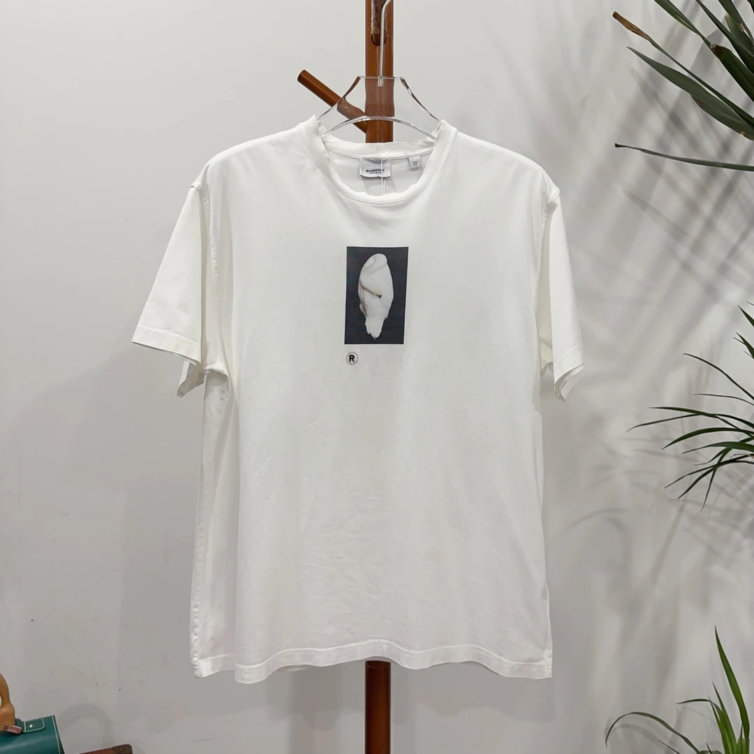 99新 BURBERRY/博柏利 安洁利短袖 尺码XS成色看直播 GSS20604
