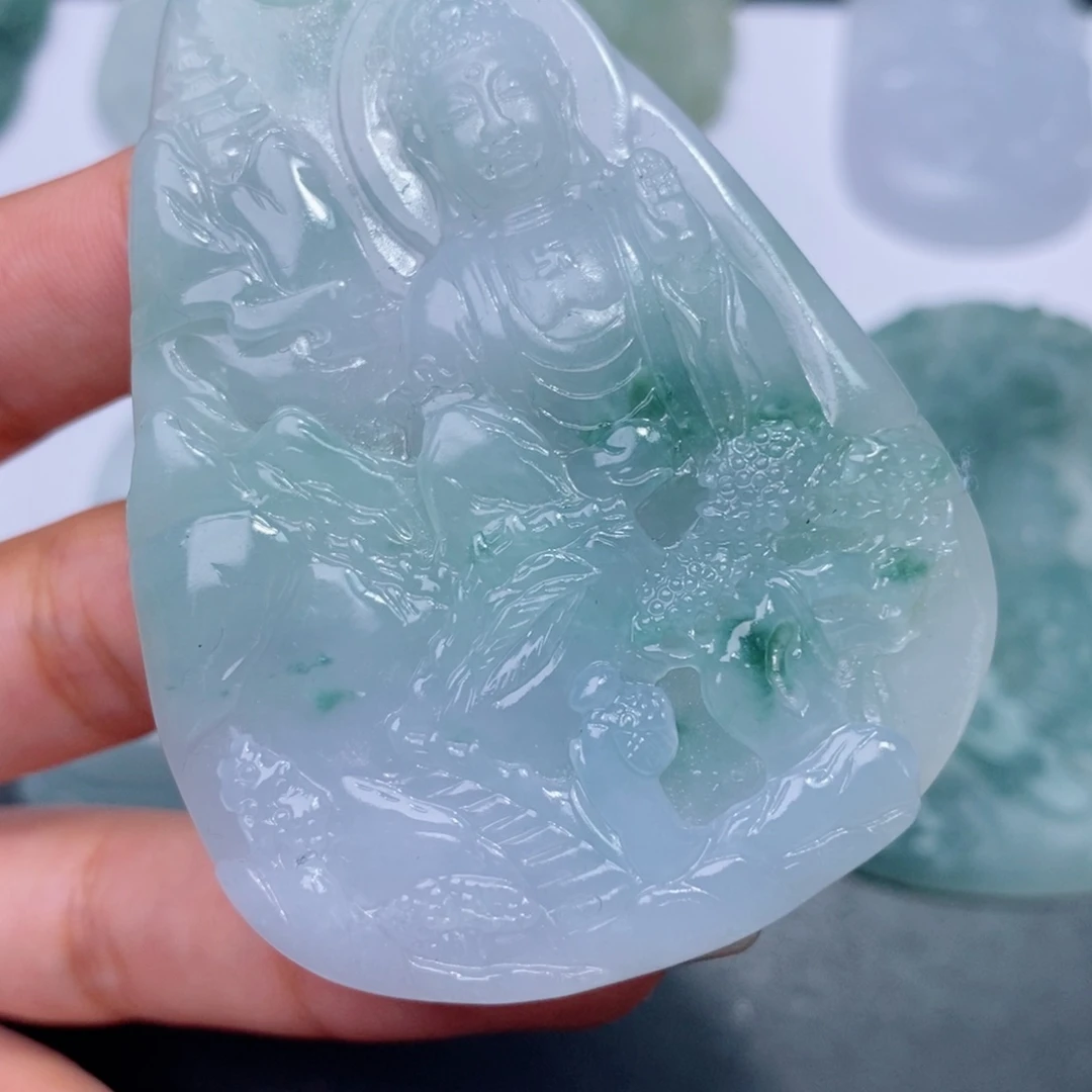 定制翡翠吊坠未镶嵌杰*