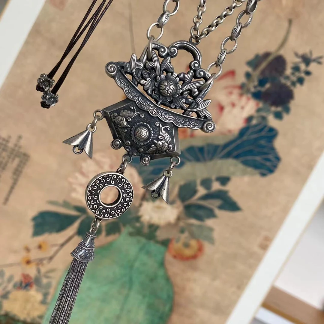吊坠足银 足银吊坠錾刻工艺老银项链(富贵花篮)262