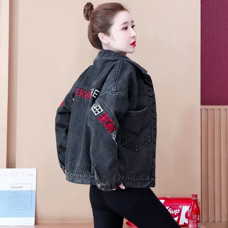加绒牛仔棉衣短外套女宽松2024秋冬韩版时尚字母刺绣加厚保暖棉服