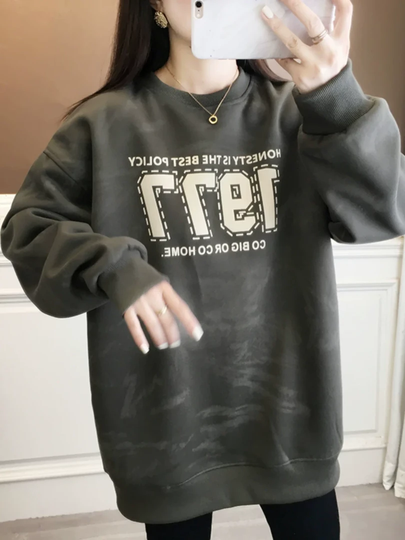 时尚休闲加绒卫衣