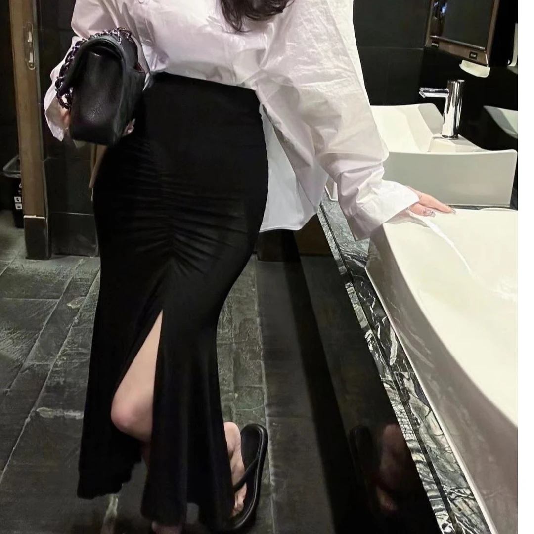 性感包臀高级感鱼尾裙女夏季新款修身显瘦高腰纯色a字开叉半身裙
