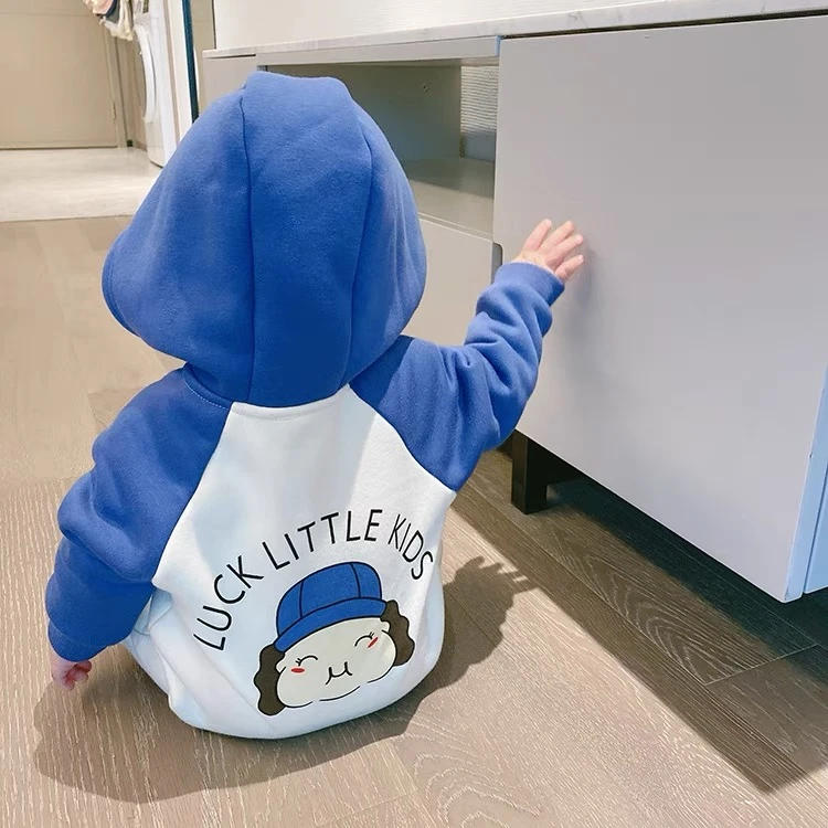 婴儿连体衣秋冬加绒保暖连帽外出哈衣男女宝宝春秋衣服新生儿爬服