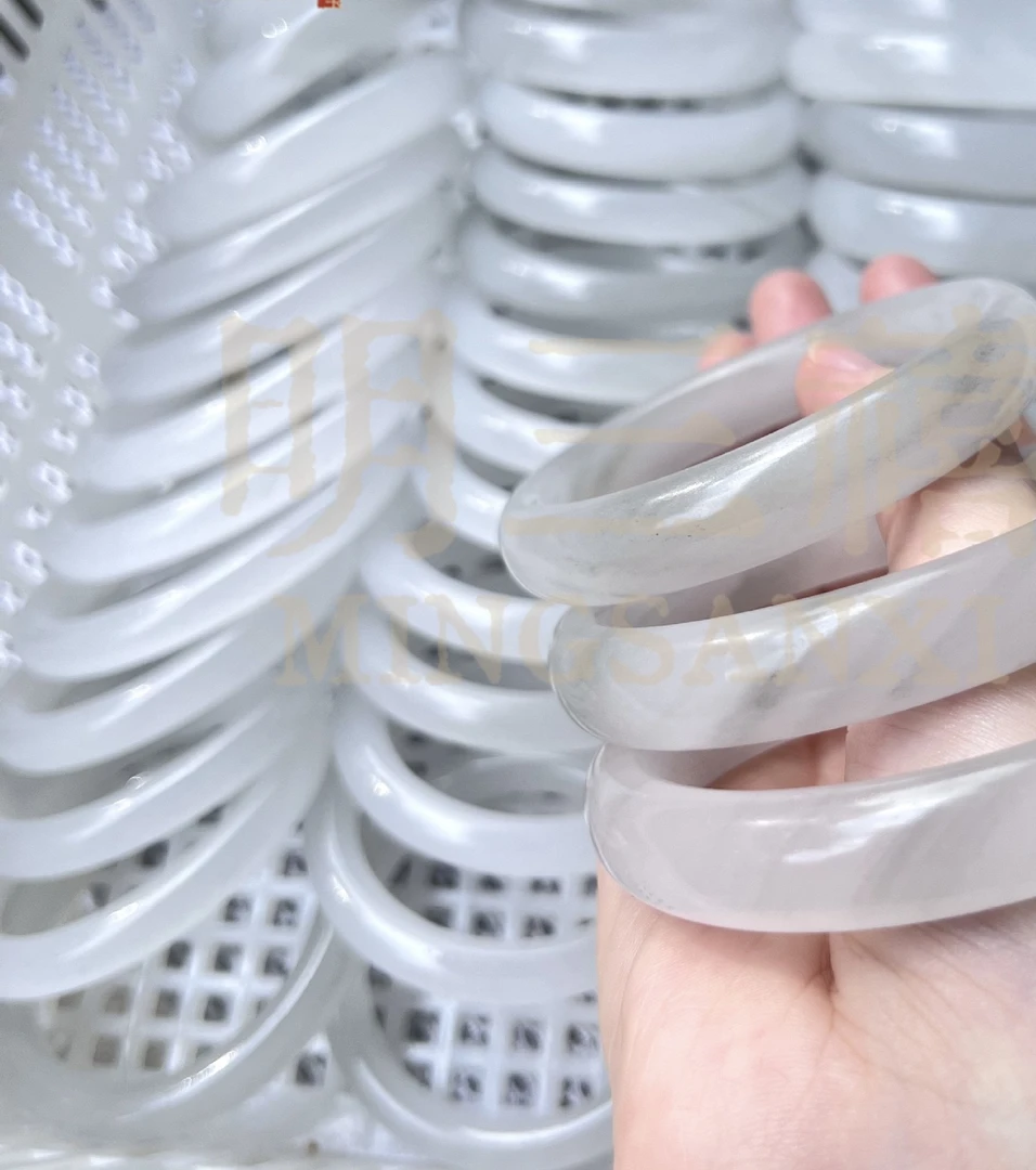 水墨丹青灰色飘花手镯百搭时尚