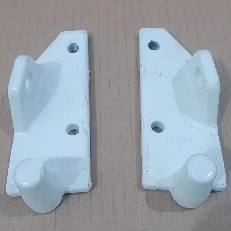 三一重工卸料斗支架C8混凝土搅拌车卸料斗连接支架挂扣卸料斗耳朵