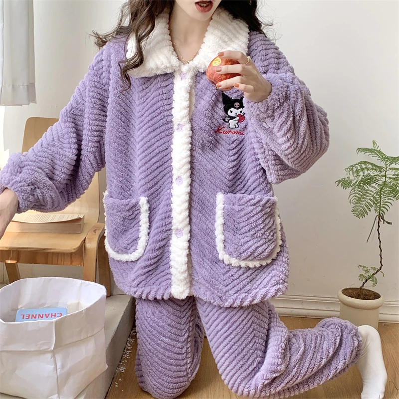 秋冬款开衫睡衣卡通库洛米紫色翻领睡衣珊瑚绒保暖家居服女带口袋