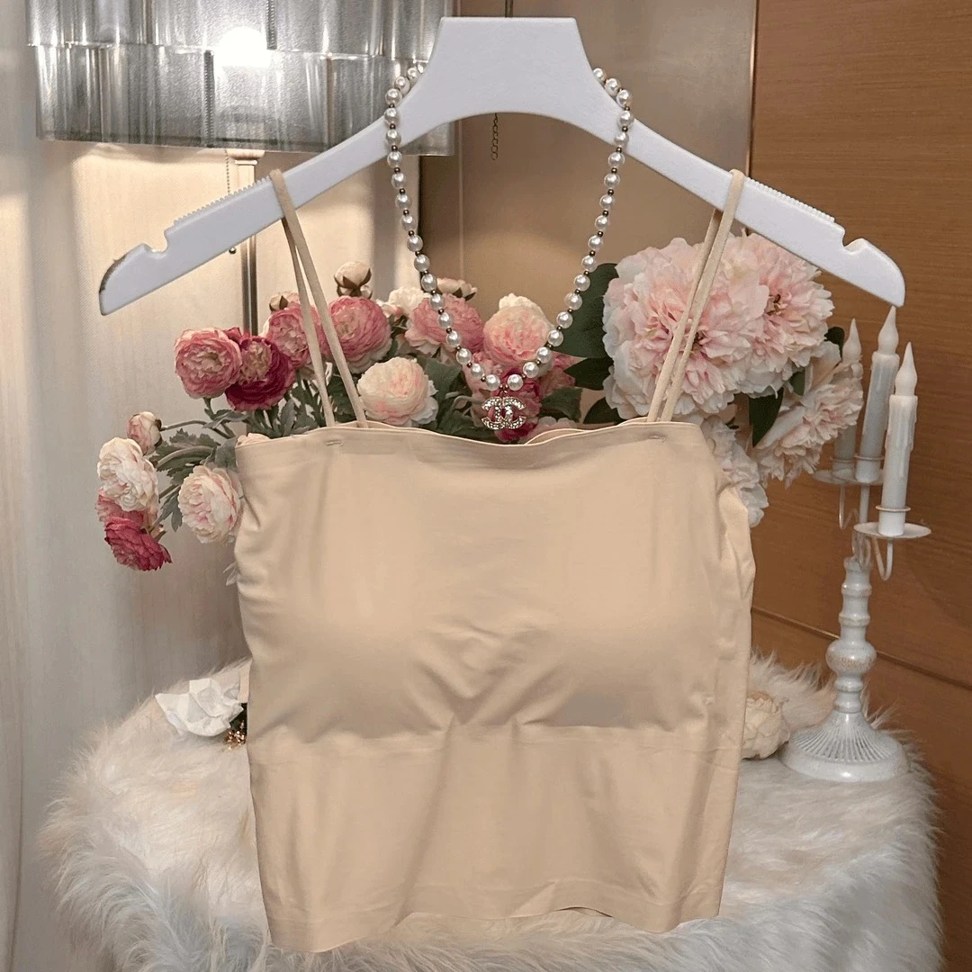 一体式带胸垫吊带肤色打底显瘦内搭