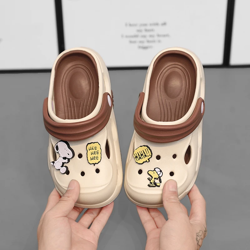 史努比夏季新款男童包头洞洞鞋时尚外穿凉拖鞋户外沙滩鞋饼干鞋