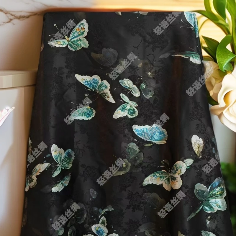 【花千蝶】140*140香云花萝薄款爆款国风提花高端百搭丝巾