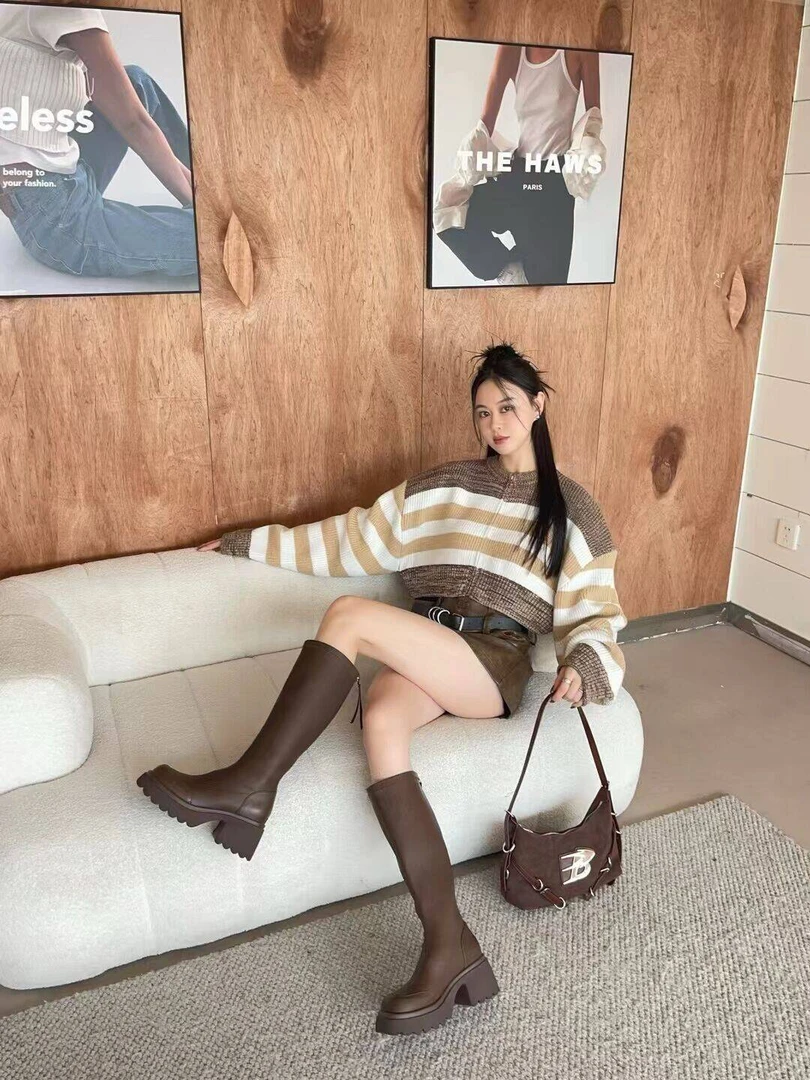 44-67新品女靴平底长筒靴显瘦弹力靴潮款高筒女靴百搭时尚靴子