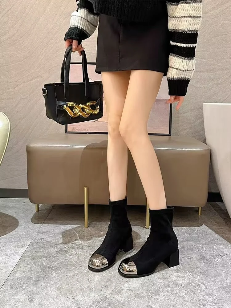 235029新品女靴舒适平底短靴潮款廋廋靴百搭短筒靴网红烟管靴