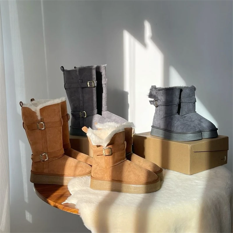 两穿扣带厚底毛毛翻边雪地靴（1202/1203）