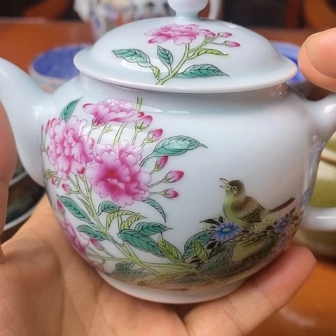 摆件陶瓷艺术品收藏
