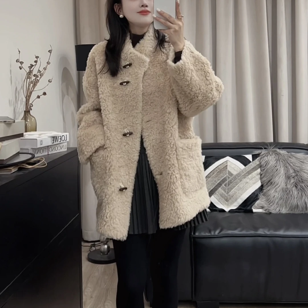 伟丽店2808款【木扣全羊毛外套】冬款立领木扣全羊毛外套时尚百搭