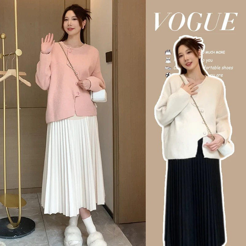 时髦孕妇装新款爆款奶系软糯设计感炸街秋冬时尚显瘦高腰针织上衣