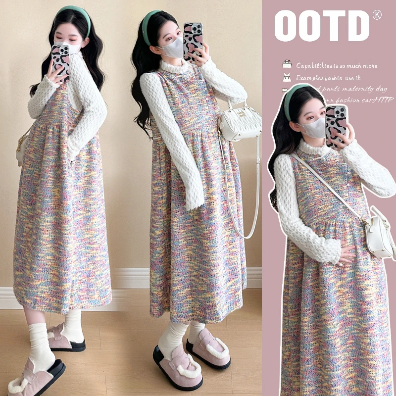 时髦孕妇装2024秋冬加绒打底衫碎花春秋款显瘦气质彩色编织连衣裙