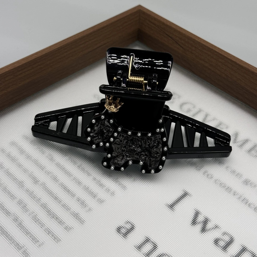 韩国ins 黑色时尚精致皇冠小狗13cm大抓夹096