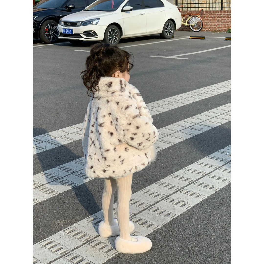 2023女童冬装外套女宝宝韩版豹纹毛毛保暖加棉洋气大衣儿童外套
