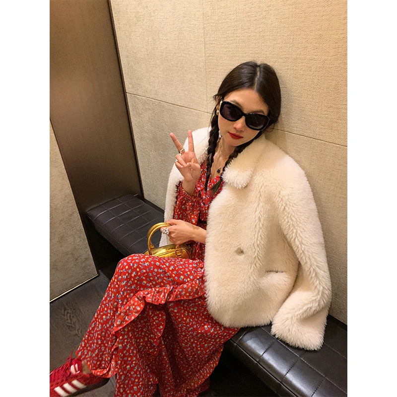 落落狷介 皮毛一体外套女冬白色毛毛外套2024新款设计感短款外套