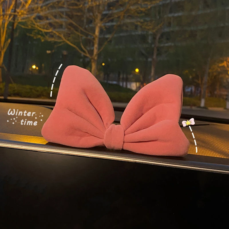 汽车摆件2023新款女车内装饰用品大红蝴蝶结车载中控台小配件时尚