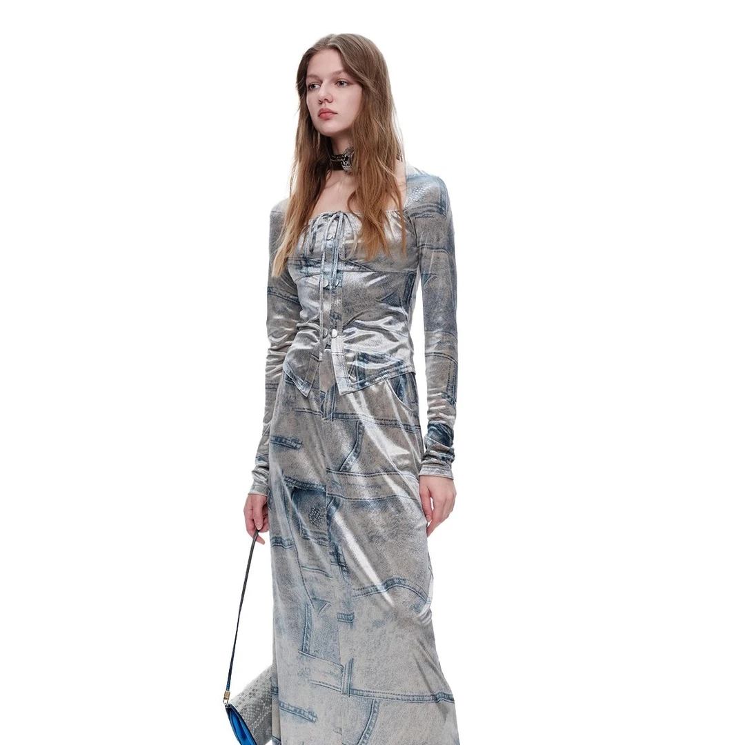 不上Next Passport 秋冬新品 仿牛仔丝绒上衣半裙