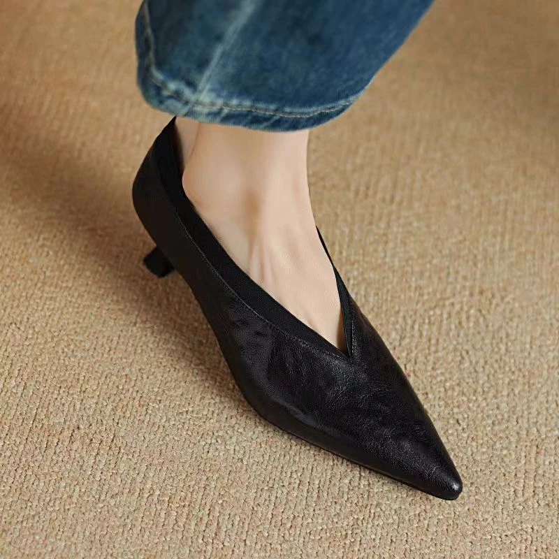 羊皮浅口工作鞋女春秋细跟尖头一脚蹬舒适时尚百搭复古职业单鞋