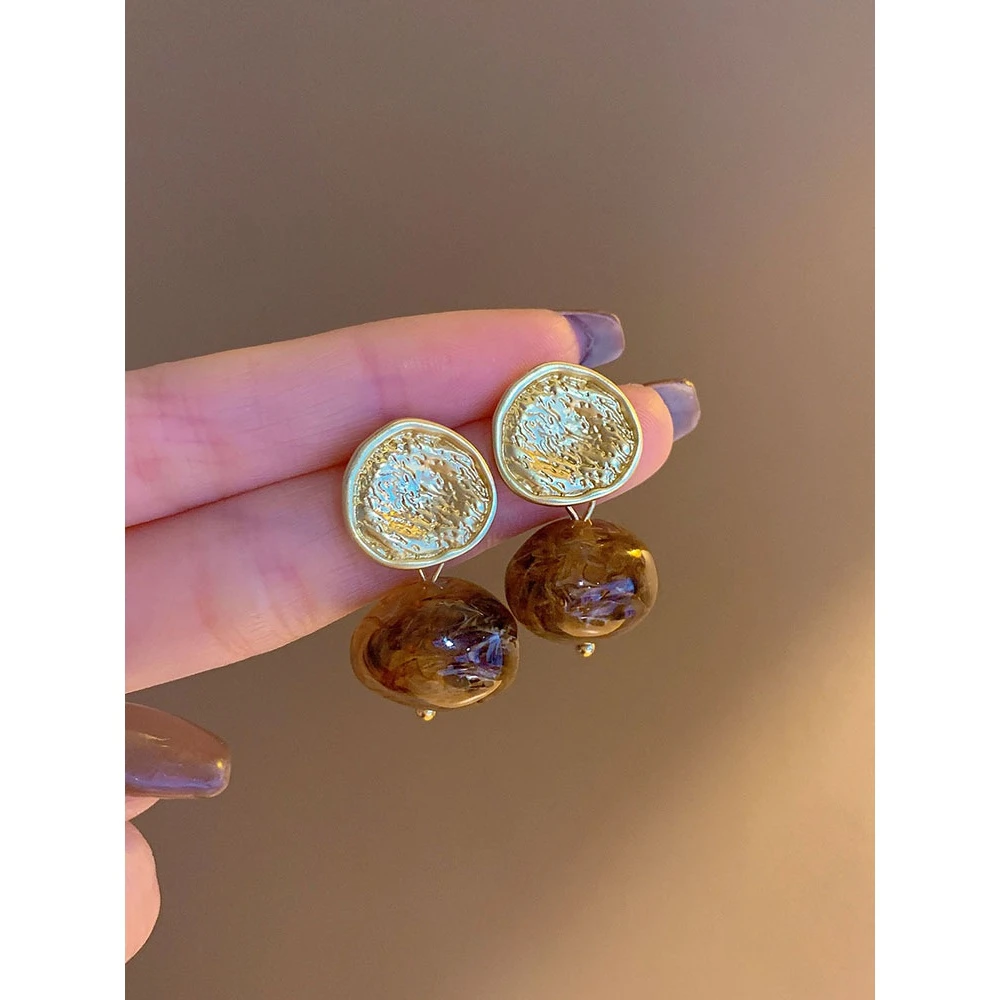 高级感名媛气质耳钉复古双咖色树脂效果耳环洋气简约轻奢网红耳钉