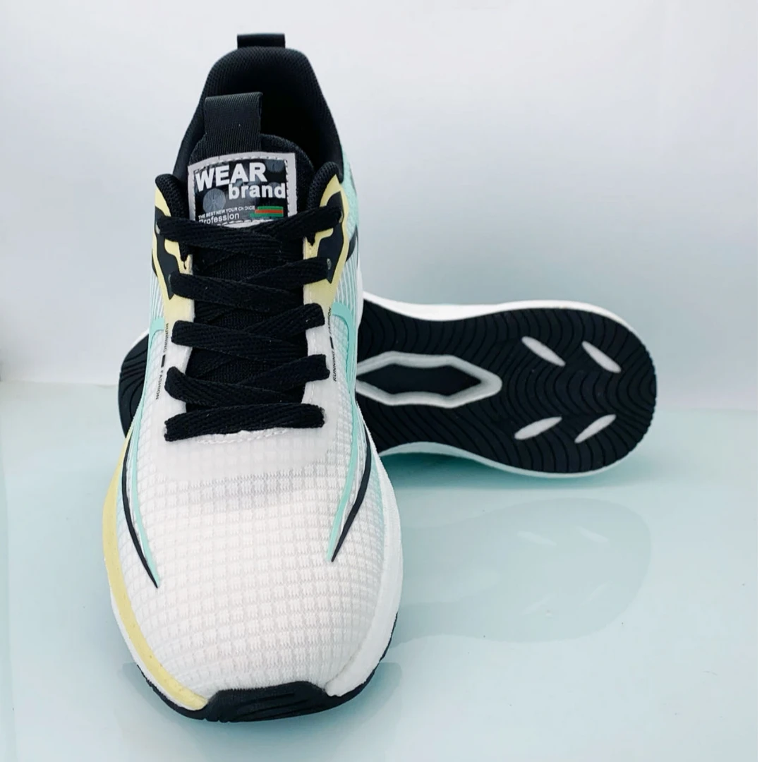 【一森家】新款时尚百搭轻底透气休闲运动鞋6677