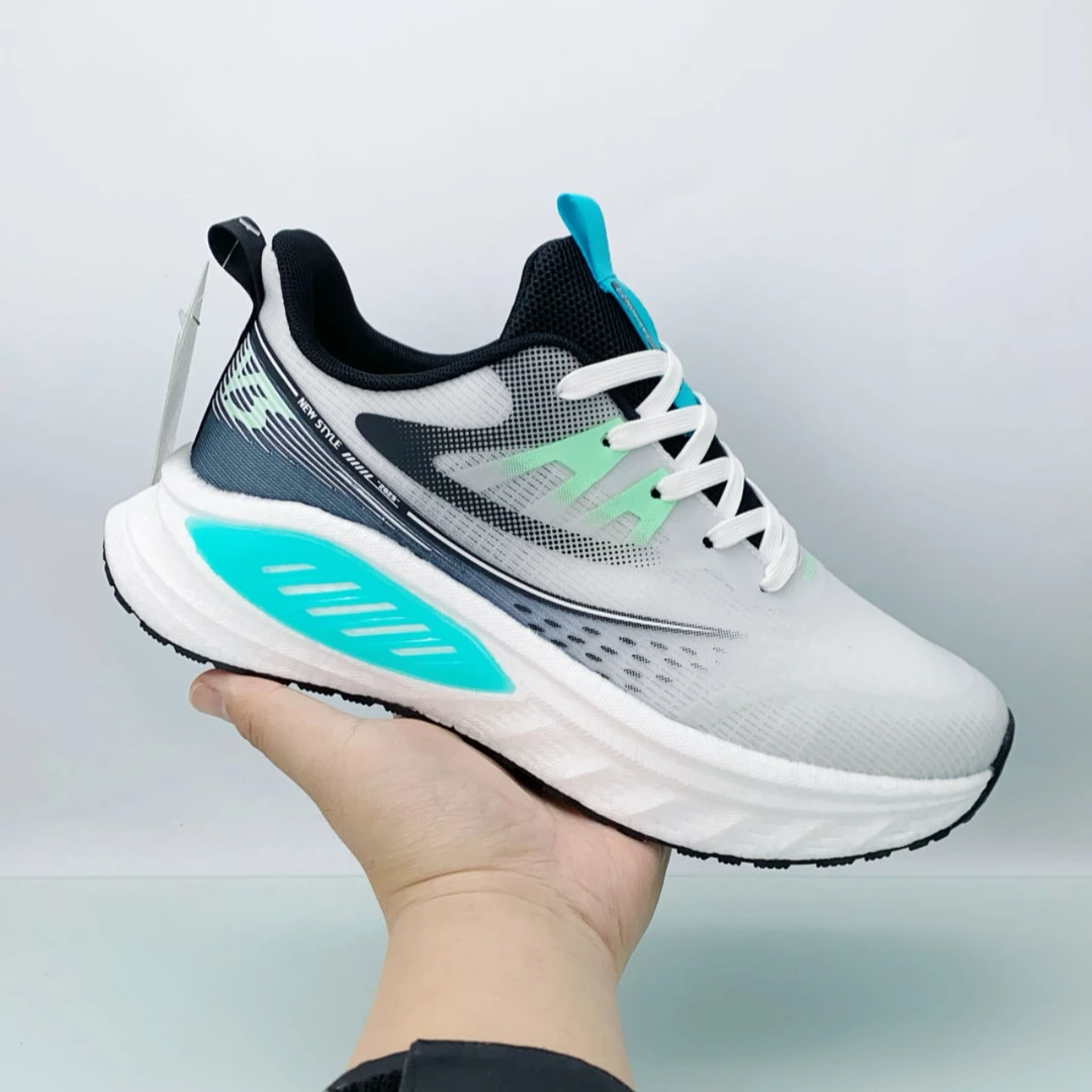 【一森家】新款薄款软底减震时尚透气休闲跑步鞋8215