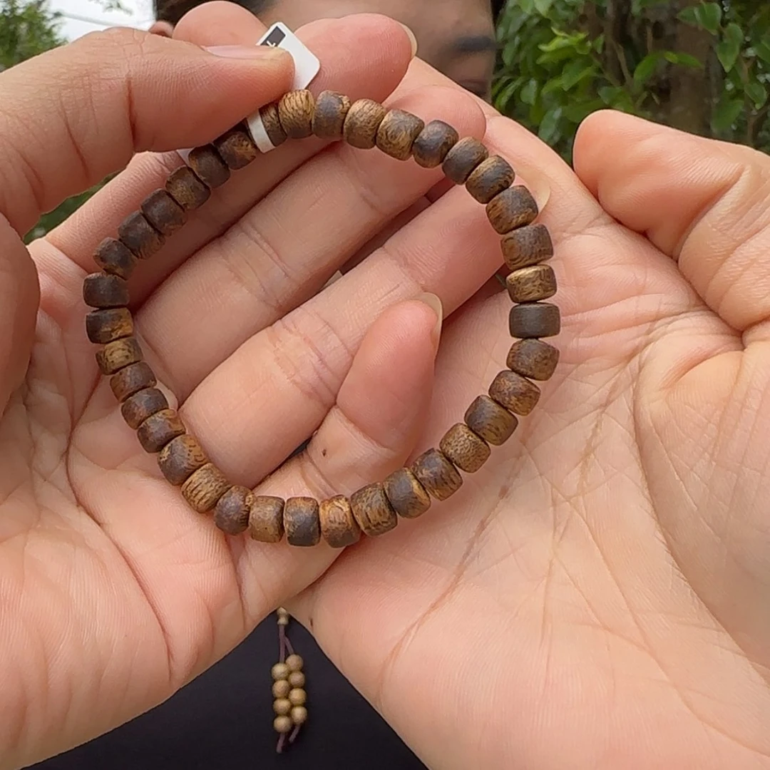 【闪购商品】沉香手串金沙叶多样性发货一条