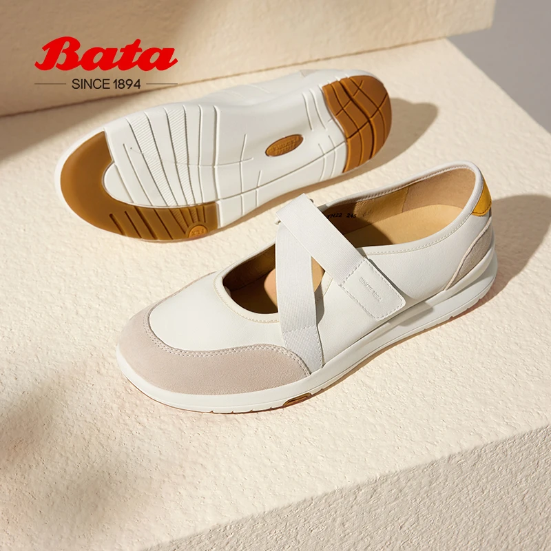 Bata休闲鞋女秋季商场新款牛皮魔术贴软底舒适单鞋AYN22CQ4