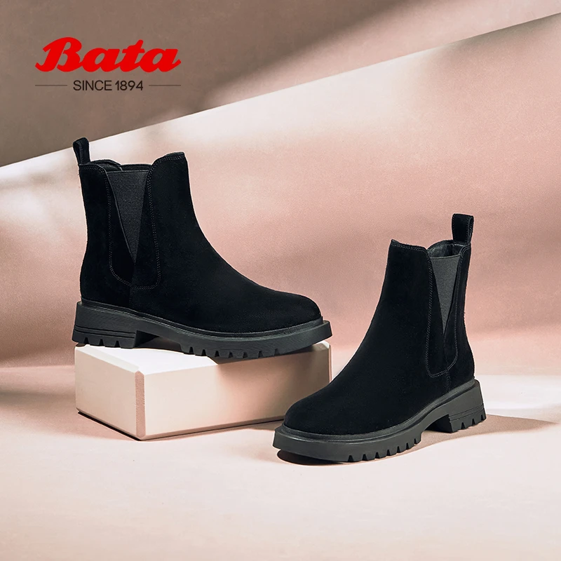 Bata切尔西靴女秋冬新款英伦风牛皮绒面粗跟通勤短筒靴2913BDD2