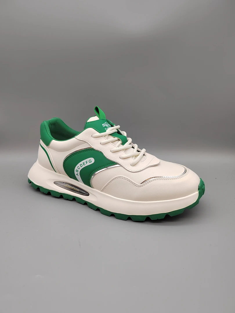 9906男士阿甘舒适时尚休闲百搭透气潮鞋软底潮鞋